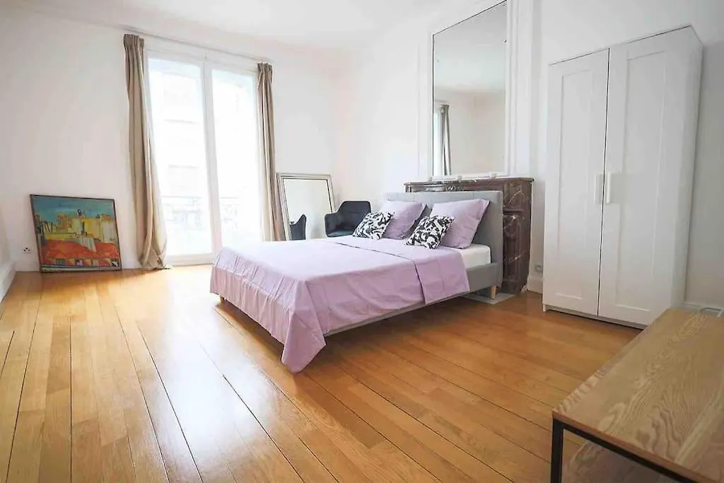 Avenue Des Champs-Elysees, Appartement D'Exception Paris