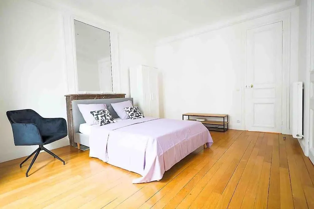 Apartment Avenue Des Champs-Elysees, Appartement D'Exception Paris